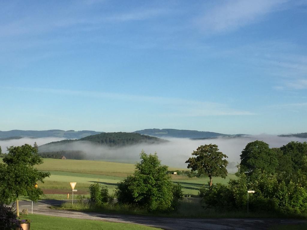 Ferienwohnung Sauerlandblick Goldhausen Bagian luar foto